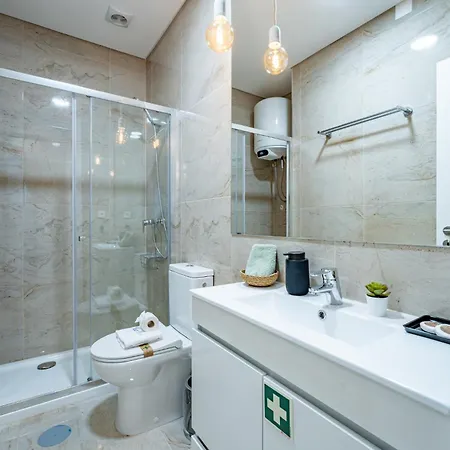 New Alegria In Town 1 * פורטו